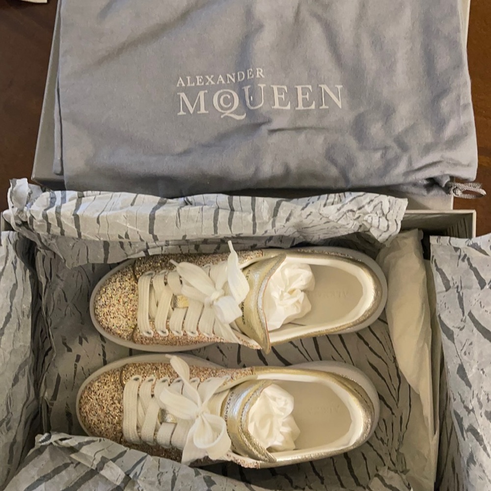 Alexander McQueen over size sneaker size 7.5